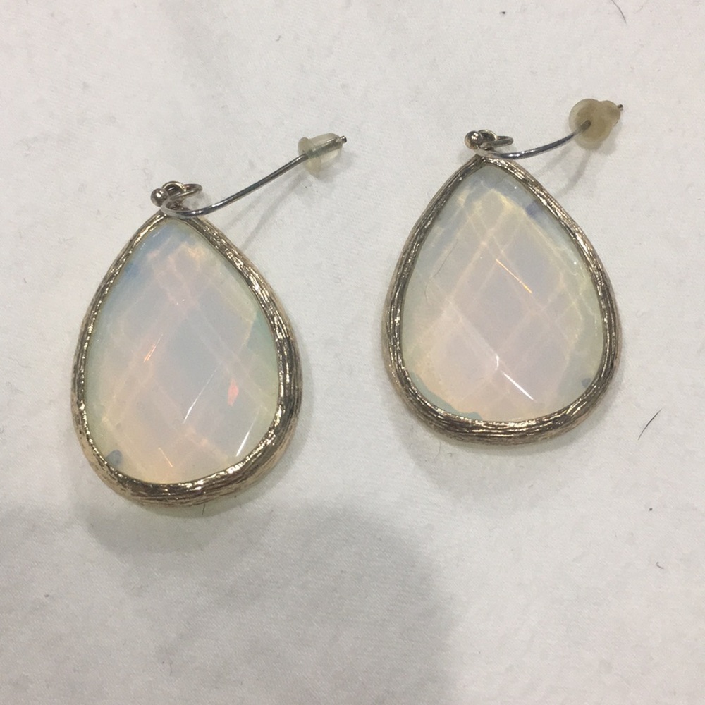 Anna & Ava Earrings- Iridescent -